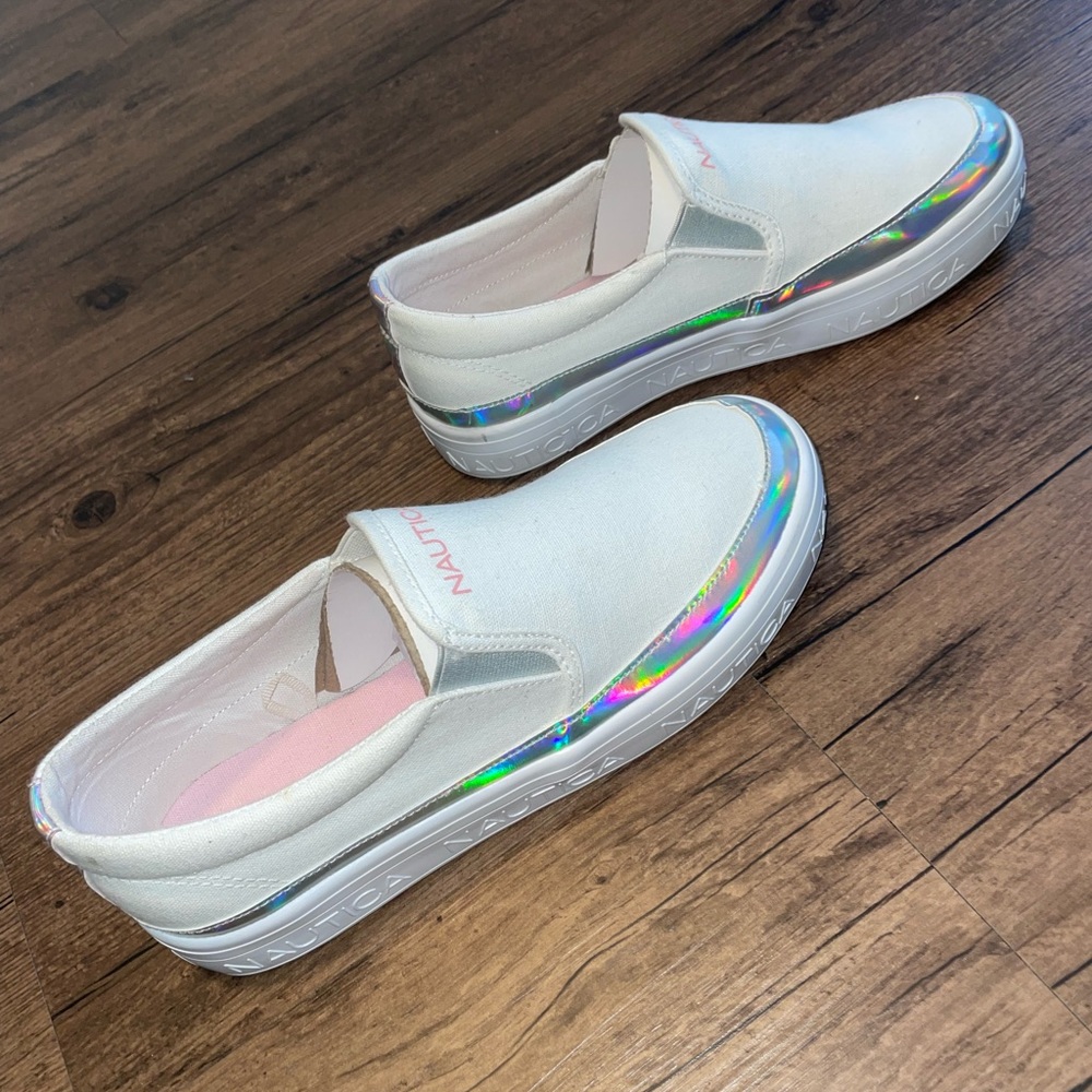 Girls Nautica shoe